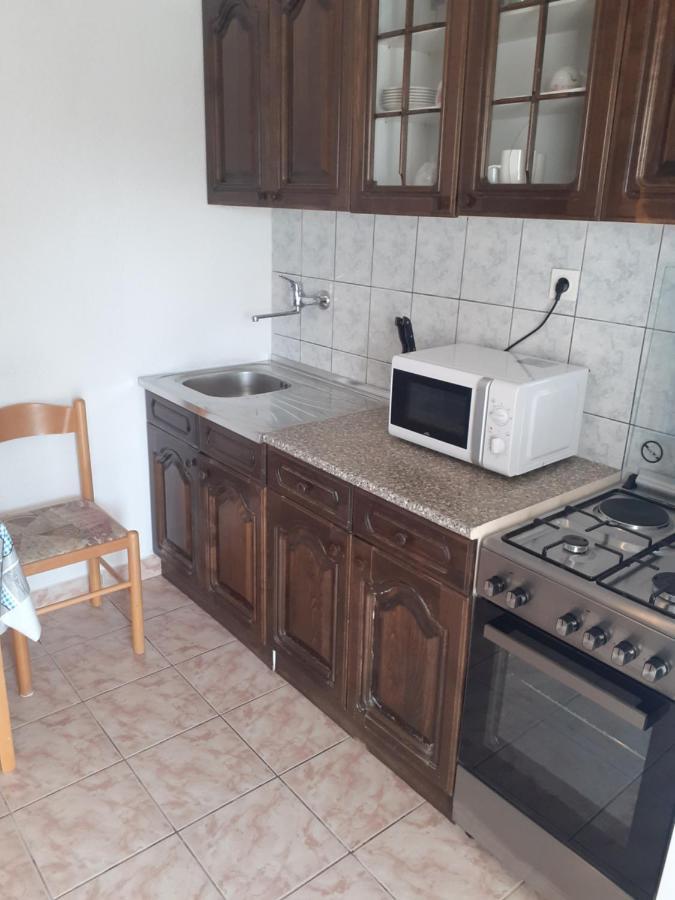 Apartments Mara Bela Karlobag Extérieur photo